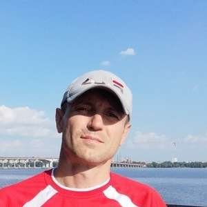 Биба , 44 года