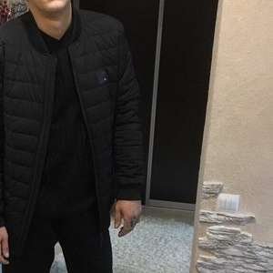 Антон , 33 года