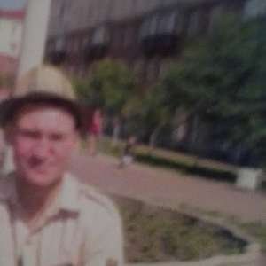Андрей , 46 лет