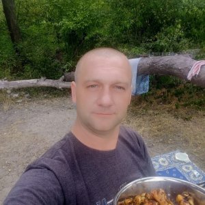 Dima , 42 года