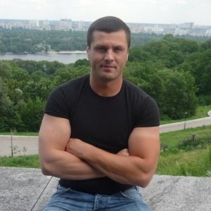 Универсал , 41 год