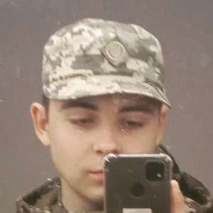 Roman , 20 лет