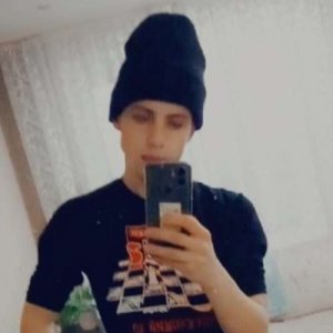 Тёма , 24 года