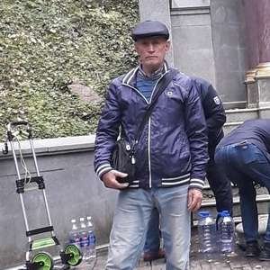 Виктор , 58 лет
