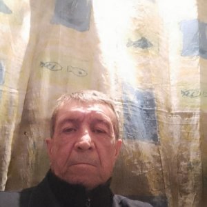Юрий , 64 года