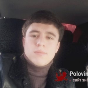 Umedjon , 24 года