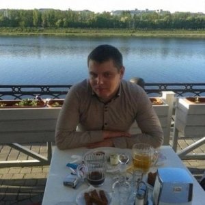 Денис , 36 лет