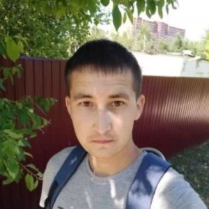 Лобанов , 32 года