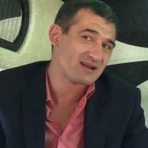 Tima , 43 года