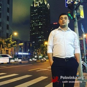 Azat , 25 лет
