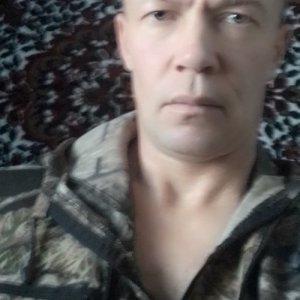 Богдан , 46 лет