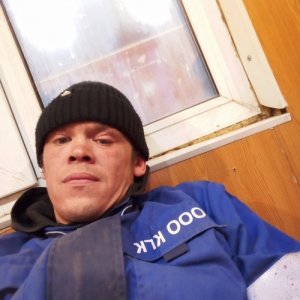 Сергей Бронников, 33 года