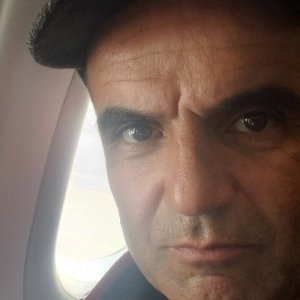 Амир , 46 лет