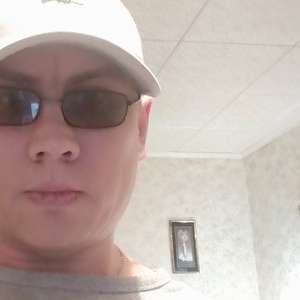 Макс , 44 года