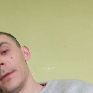 Максим , 37 лет