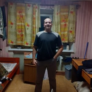 Давид Неважно, 28 лет
