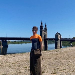 Sam , 20 лет