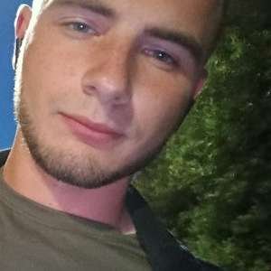 Данил , 23 года