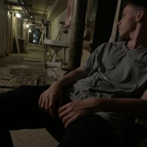 Игорь , 20 лет