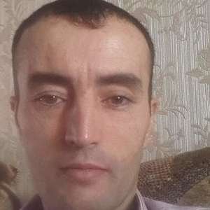 Руслан , 42 года