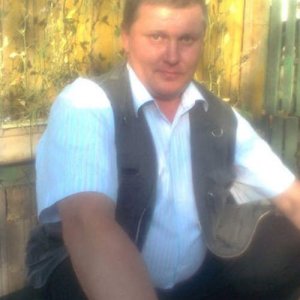 Михаил , 52 года