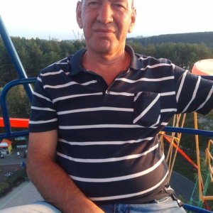 Андрей , 57 лет