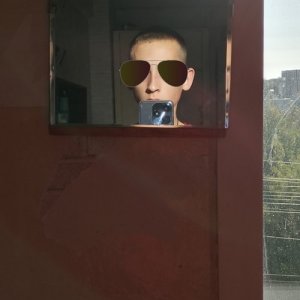 Георгий , 19 лет