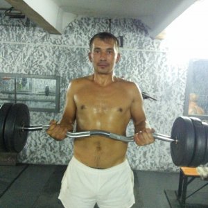 Ярослав , 38 лет