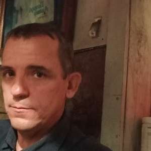 Лння , 46 лет