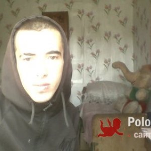 Максим , 23 года