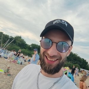 Саша , 26 лет
