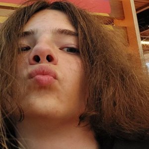 Максим , 20 лет