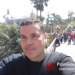 Carlos , 38 лет