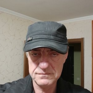 Oleg , 58 лет