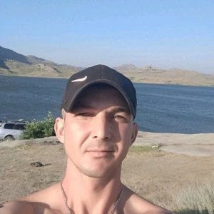 Вовчик , 32 года