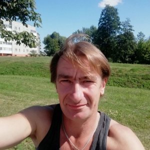Анатолий , 46 лет