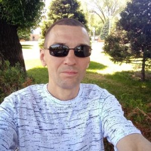 Денис , 44 года