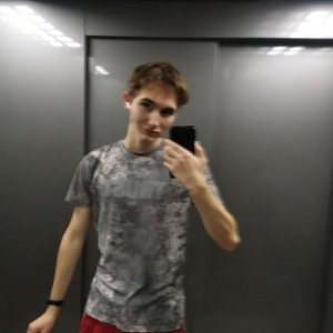 Никита Маслак, 21 год