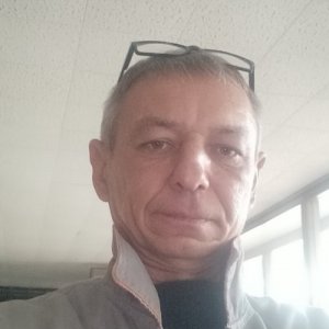 Юрий , 50 лет