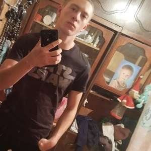 Стас , 22 года