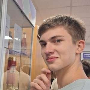 Александр , 25 лет