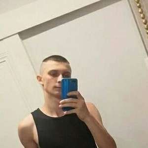 Влад , 22 года