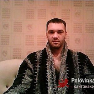 Виктор , 48 лет