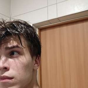 Bell Kraul, 23 года