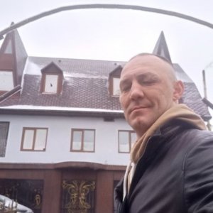Максим , 36 лет