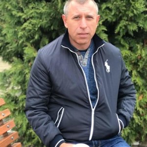 Олег , 47 лет