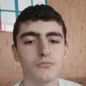 Салман , 21 год
