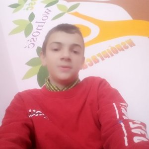 Толя , 19 лет