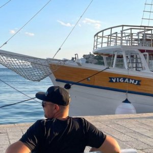 Юрий , 44 года