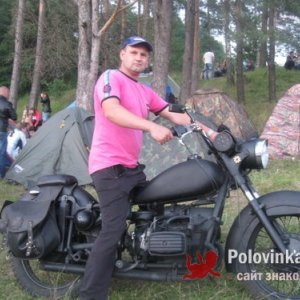 Саша горовой, 45 лет